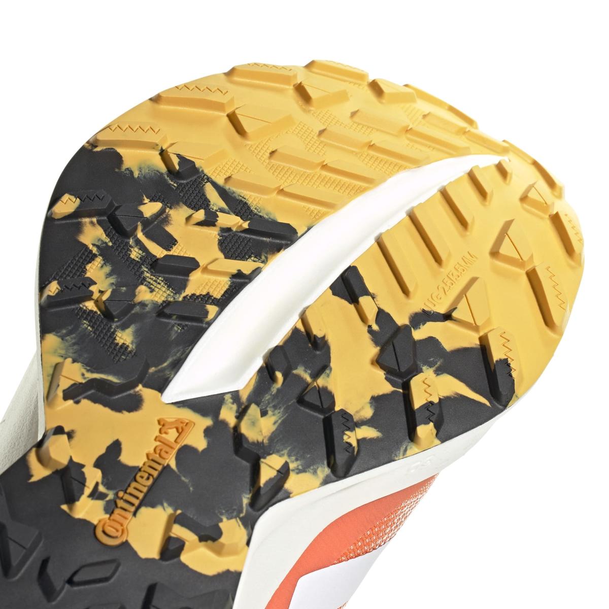 product/a/d/adidas_if6594_9_footwear_photography_detail_view_2_white.jpg