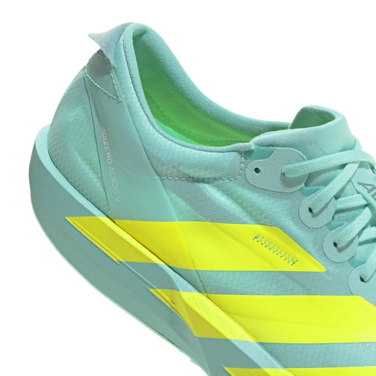 product/a/d/adidas_jh5243_8_footwear_photography_detail_view_1_white.jpg