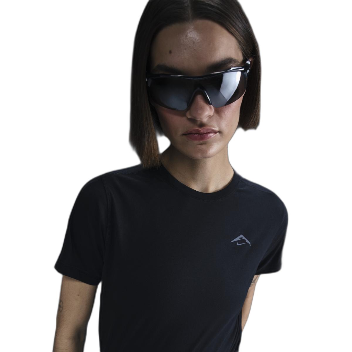 product/n/i/nike_hj2242-010_noir-noir-blanc-noir_1.jpg