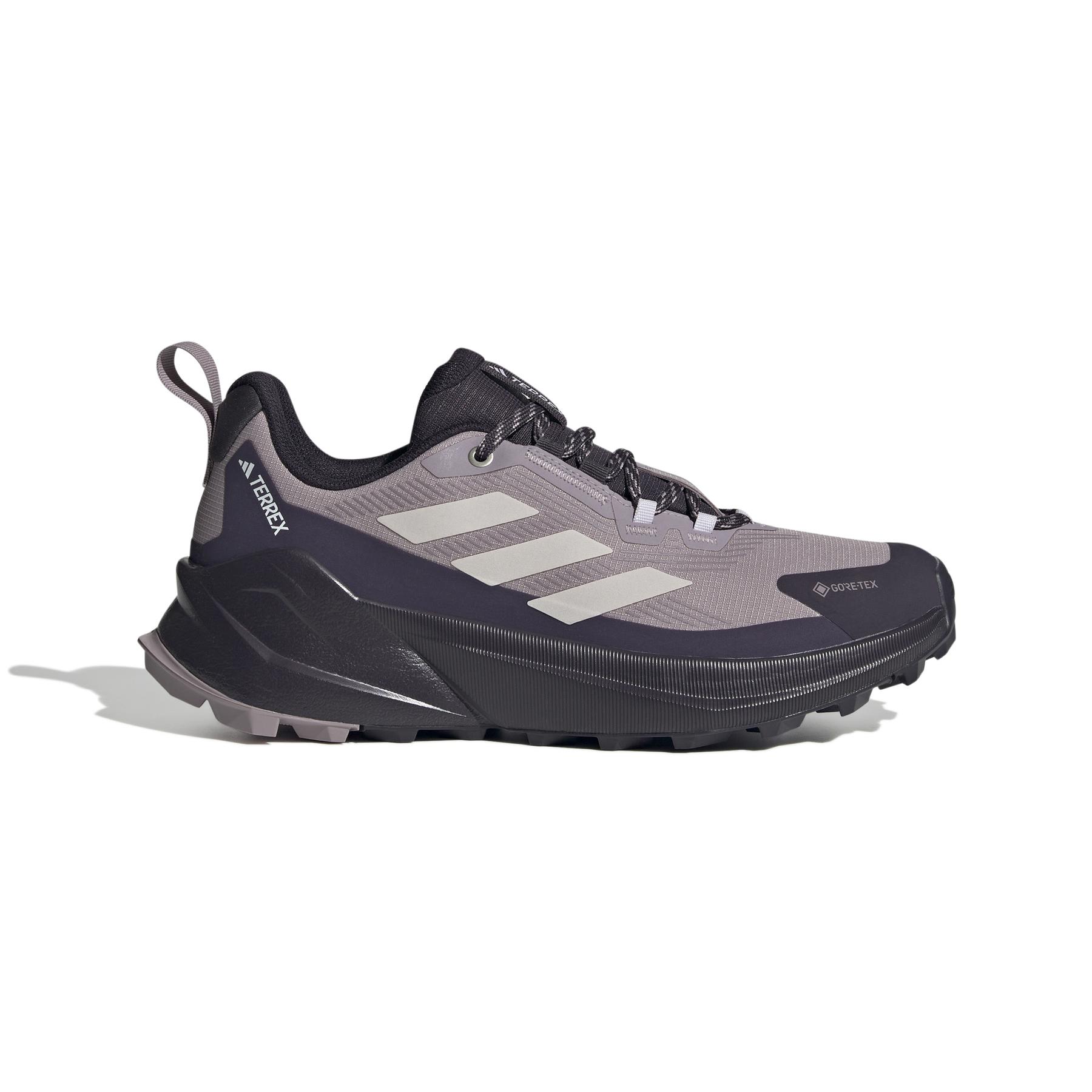 product/a/d/adidas_ih3544_1_footwear_photography_side_lateral_center_view_white.jpg