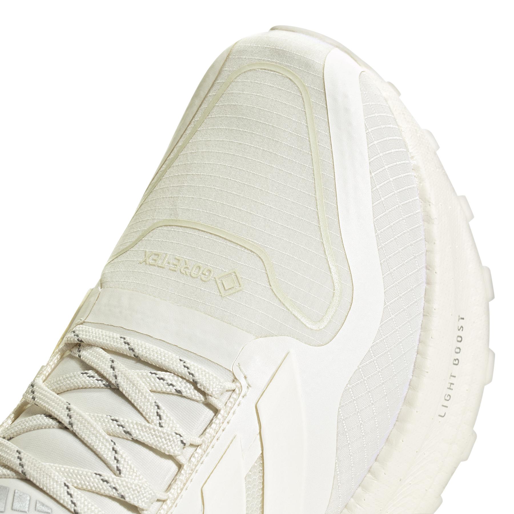 product/a/d/adidas_ji1387_8_footwear_photography_detail_view_1_white.jpg