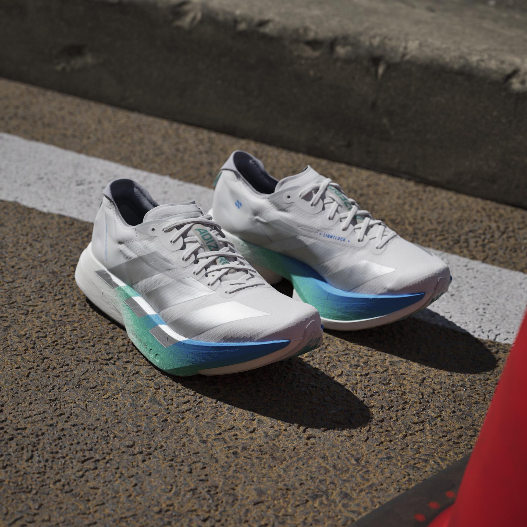 product/a/d/adidas_jr6354_18_footwear_photography_heromrktng_view_5-nw091725.jpg