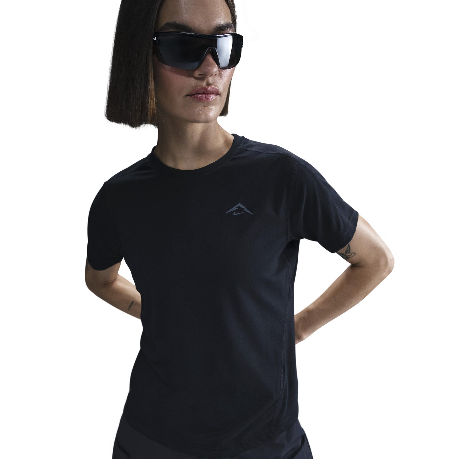 product/n/i/nike_hj2242-010_noir-noir-blanc-noir_4.jpg