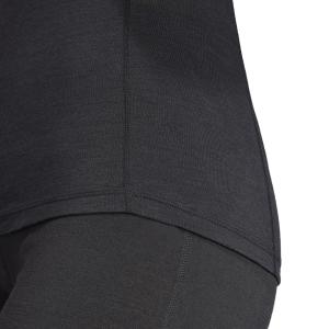 product/a/d/adidas_hz8557_10_apparel_on_model_detail_view_2_white.jpg