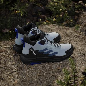 product/a/d/adidas_ji1327_19_footwear_photography_heromrktng_view_6-nw091625.jpg